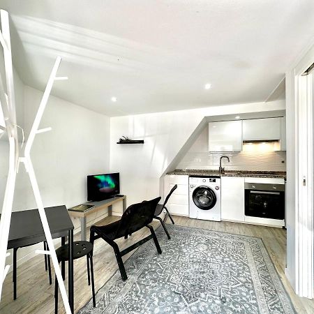 דירות ליסבון Cozy Tiny House מראה חיצוני תמונה