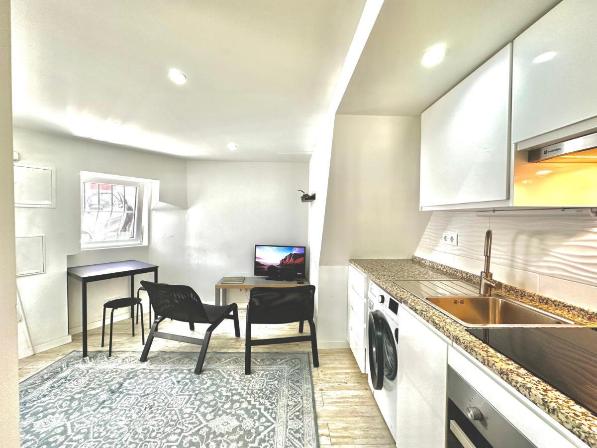דירות ליסבון Cozy Tiny House מראה חיצוני תמונה