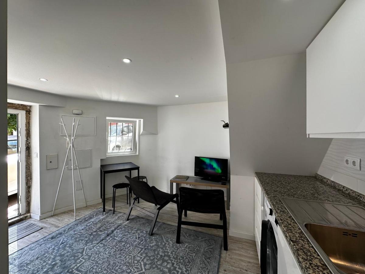 דירות ליסבון Cozy Tiny House מראה חיצוני תמונה